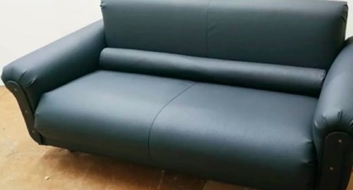 Обивка дивана на дому. Димитровград