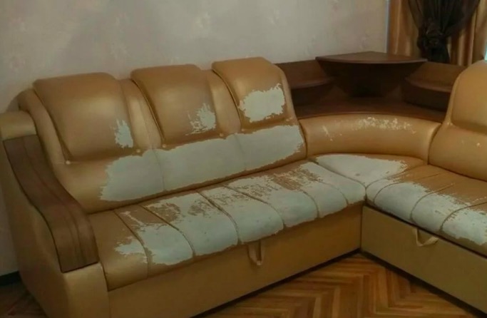 Перетяжка кожаного дивана